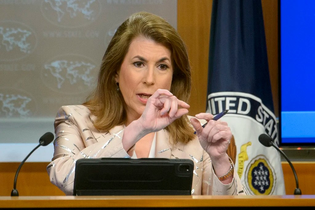 State Department spokeswoman learns Rubio is new national security adviser during live briefing
