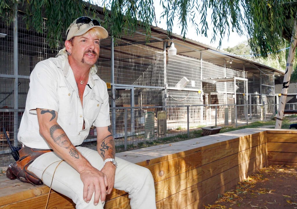 Joe Exotic calls out Trump’s pardon of Todd and Julie Chrisley