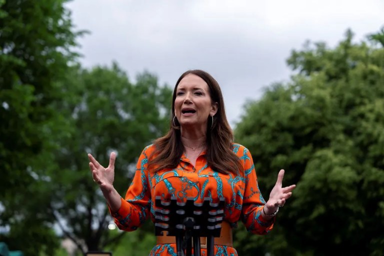 Rollins suspends all cattle, horse, and bison imports from Mexico over ‘deadly’ pest