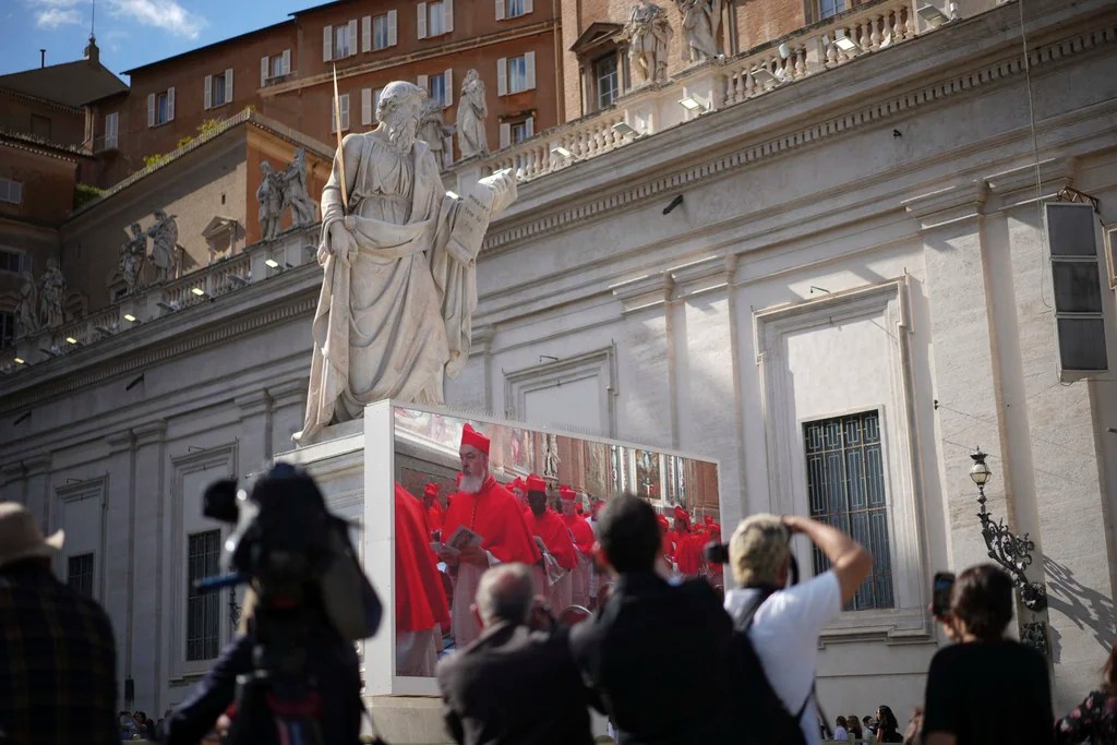 Cardinals enter Sistine Chapel for papal conclave under total digital lockdown