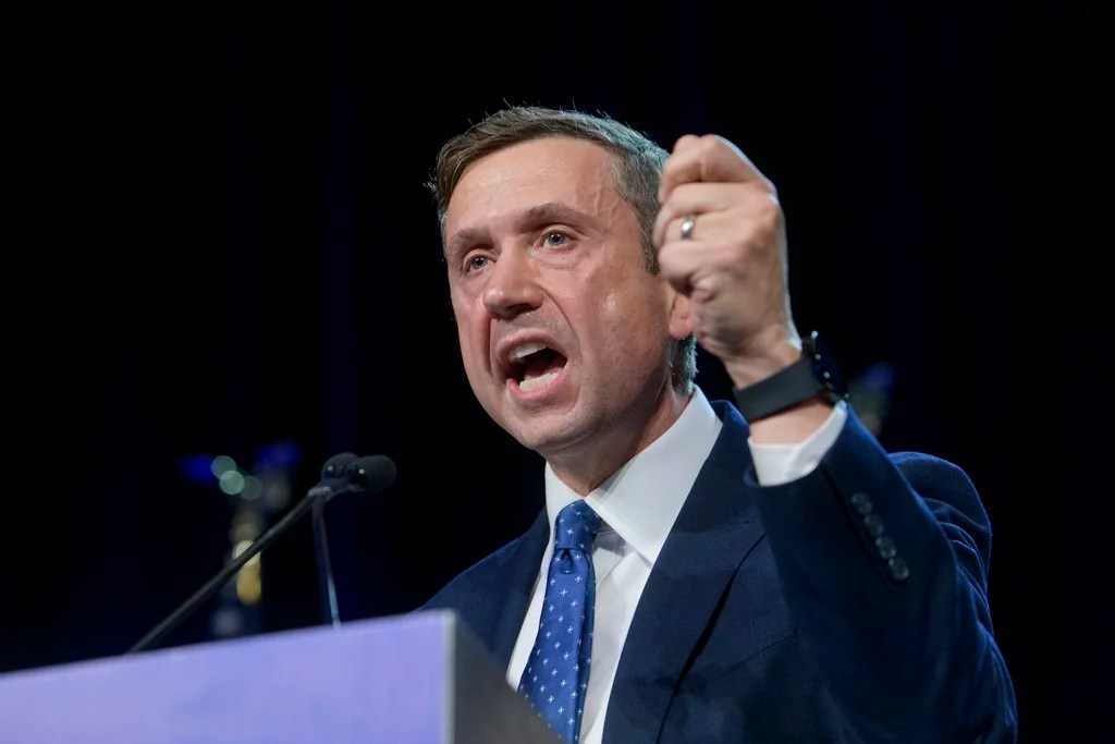 Ken Martin has doubts he can lead the DNC, but Democrats want to give him a chance