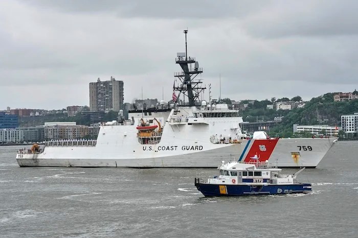DHS cuts contract for significantly delayed cutter, saving $260 million