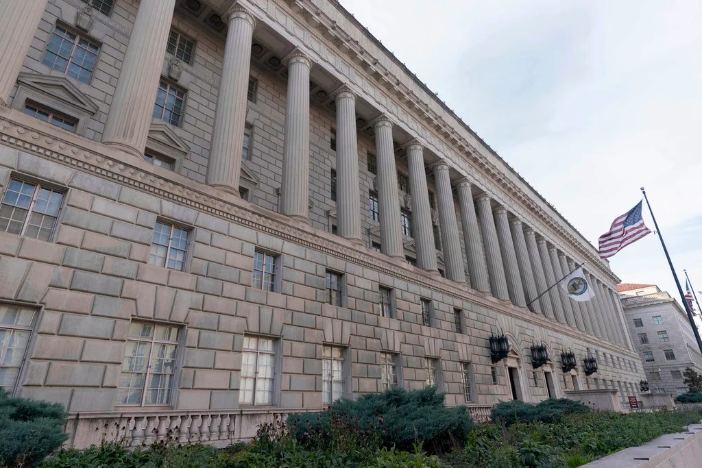 Federal workers get telework reprieve due to military parade preparations