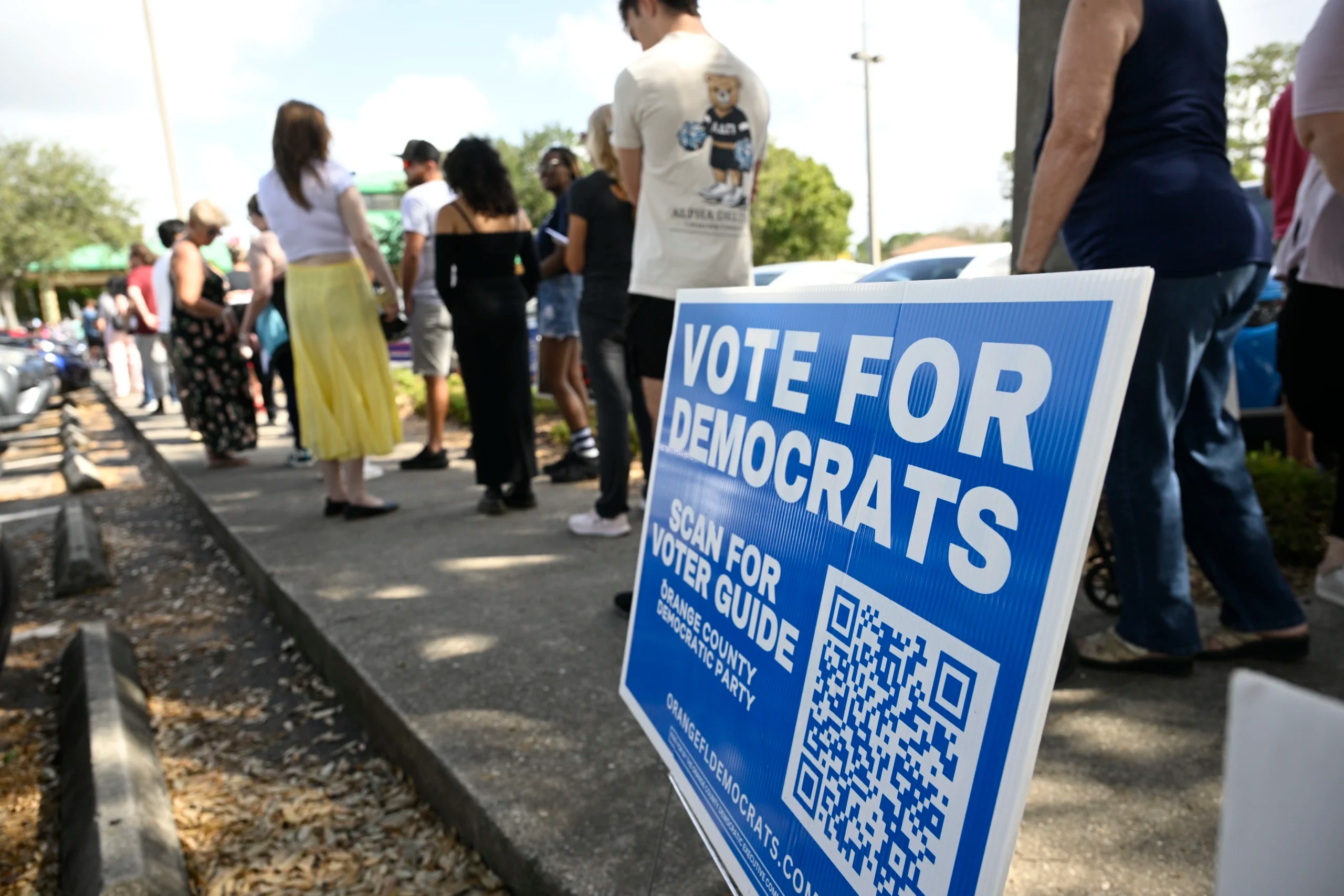 Defeated Florida Democrats seek to regroup at blue gala in their ‘red state’
