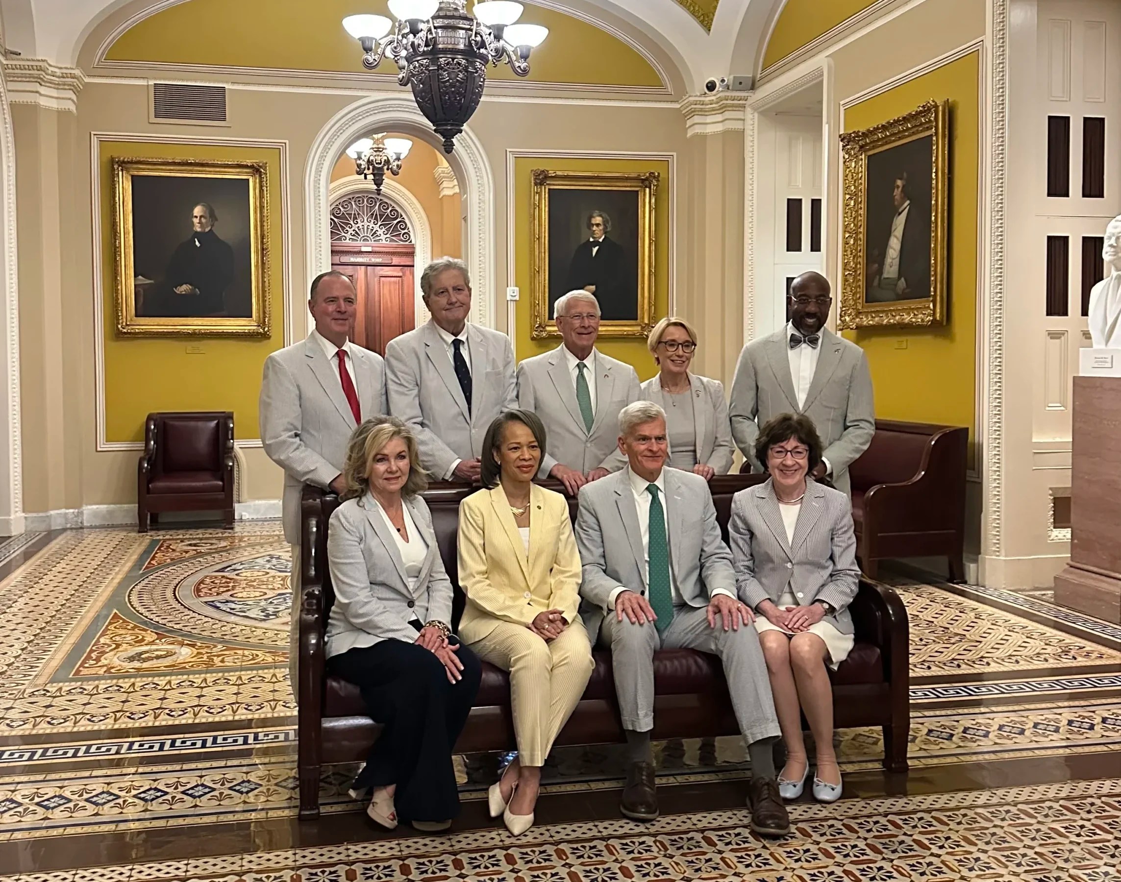 Senate seersucker tradition fosters bipartisanship in polarizing times