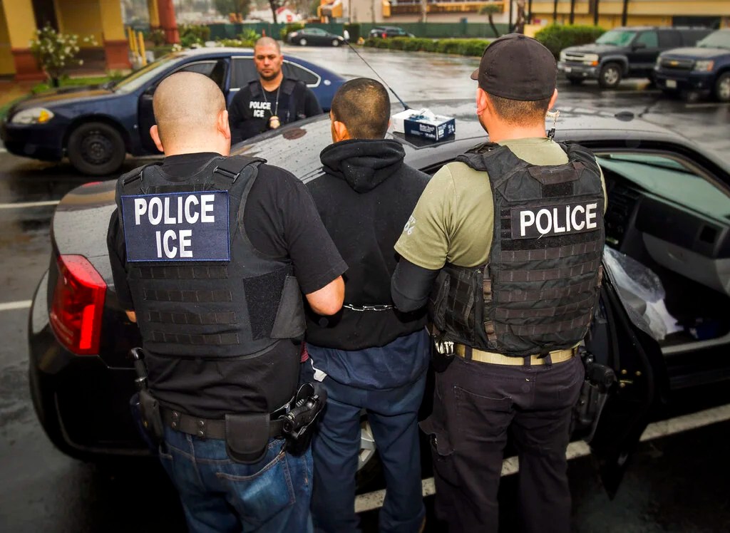 Border czar Tom Homan calls for DOJ investigation into CNN over ICE tracking app