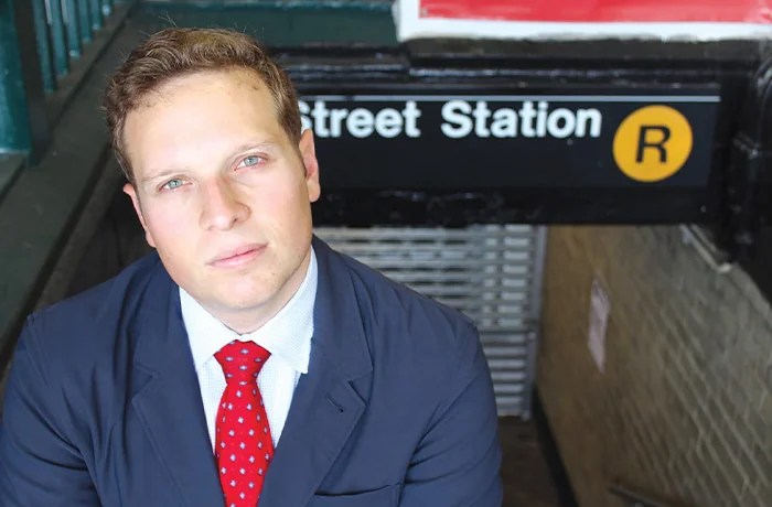 Caught in the momentum of New York: Review of ‘Glass Century’ by Ross Barkan