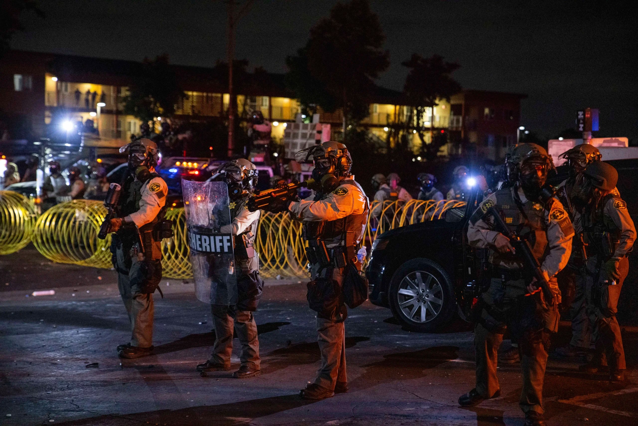 LA anti-ICE riots are latest instance of Democrats ‘on the wrong side’: Joe Concha