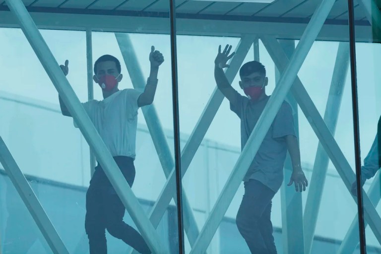 Appeals court hands Trump small win in Venezuelan deportation case