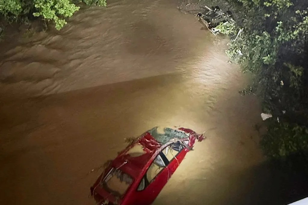 Flash flooding kills five in West Virginia, rescue teams searching for missing people