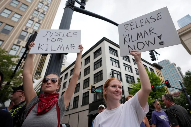 Judge rules Abrego Garcia must be released while awaiting trial