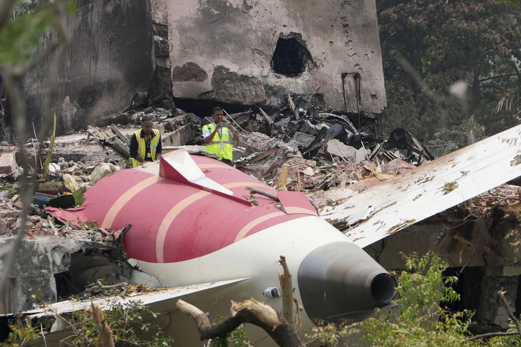 Death toll in Indian plane crash climbs to 270 as search teams find more bodies