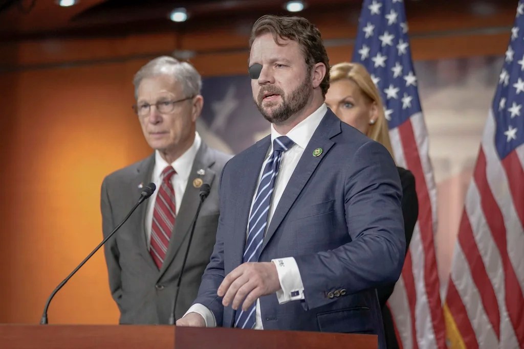 Dan Crenshaw calls Iranians ‘highly irrational,’ says Israel is ‘doing everybody a favor’