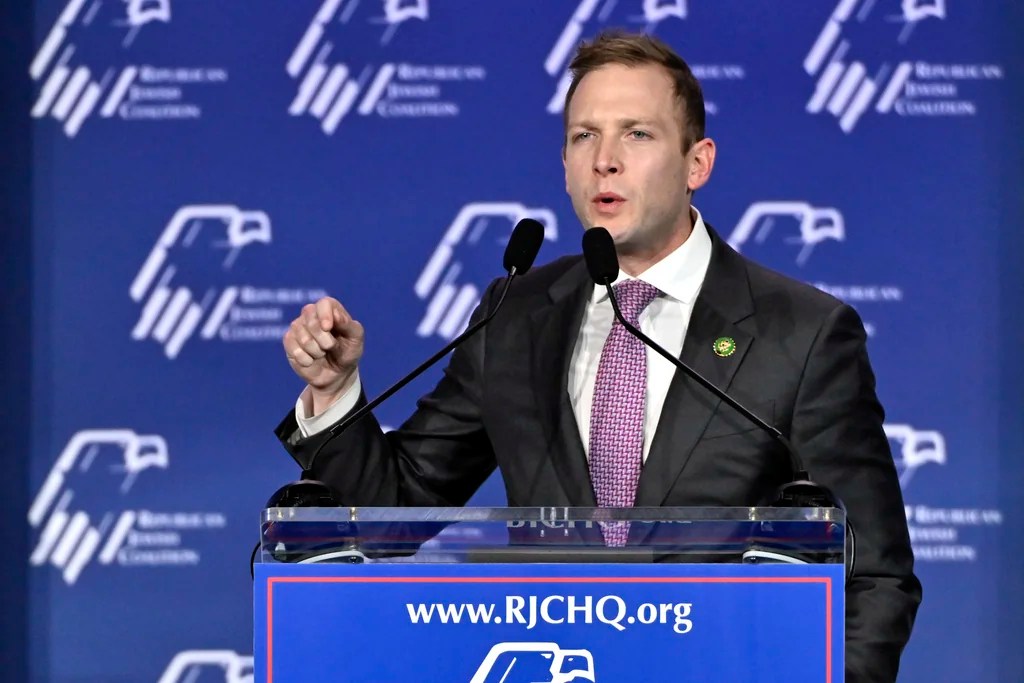 Jewish Republican claims he was run off road by person with Palestinian flag: ‘Deranged hatred’