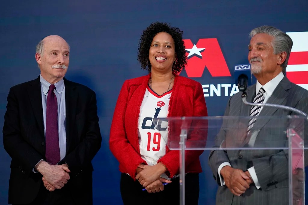 DC Council chairman proposes pulling Commanders stadium deal from budget legislation