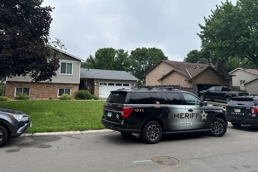 Suspect identified in shootings of Minnesota lawmakers