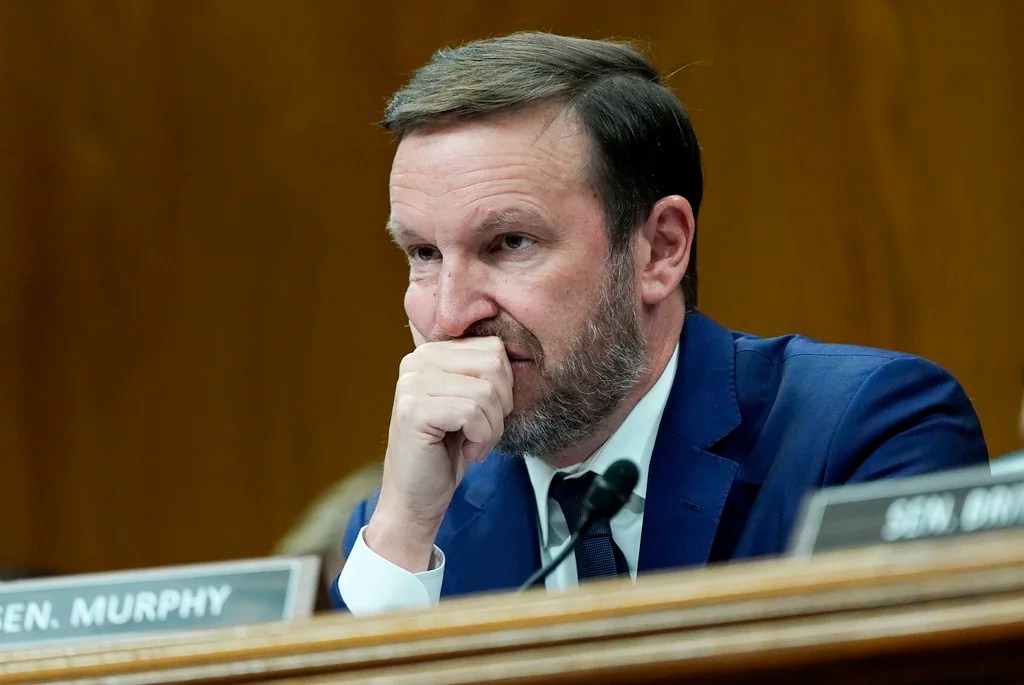 Sen. Chris Murphy says the Democratic Party isn’t ‘terribly credible’ on corruption