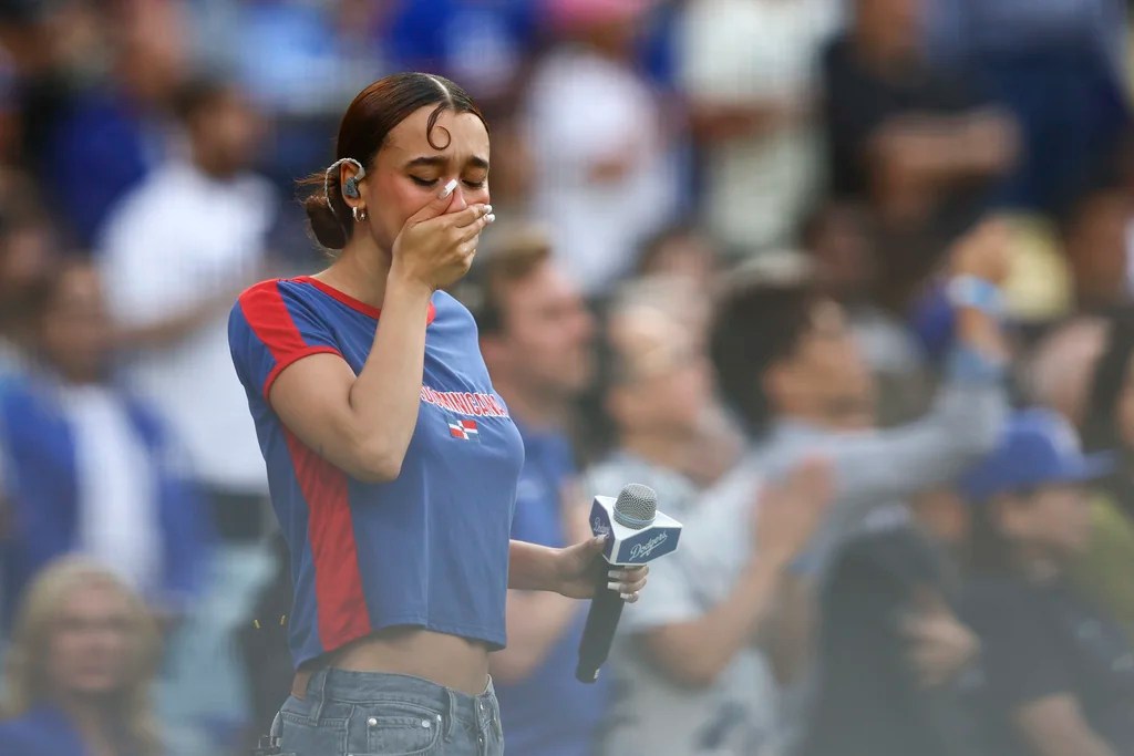 Latin singer Nezza defends Spanish national anthem performance at Dodgers game