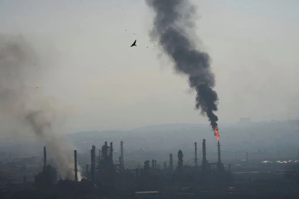 Oil rises and US stock futures, Asian shares slip after US strike on Iran nuclear sites