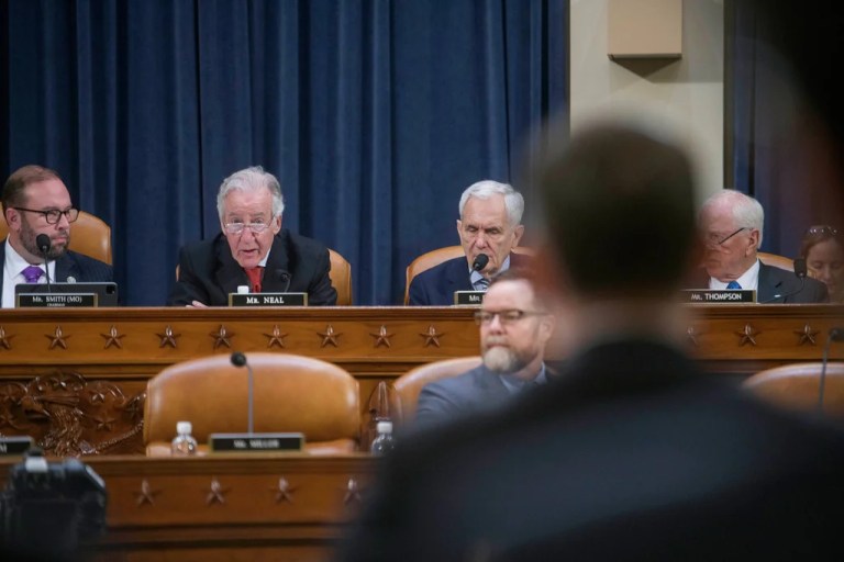 House GOP weighs whether to save expanded Obamacare tax credits