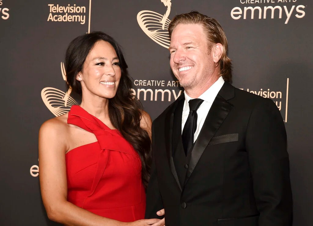 ‘Fixer Upper’ stars Chip and Joanna Gaines face backlash after defending same-sex couple, criticizing ‘Modern American’ Christians