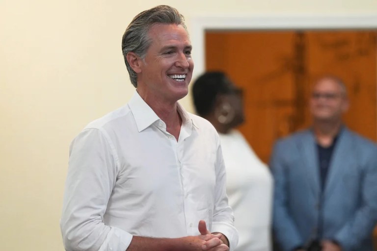 Newsom unveils $101M to build Palisades low-income housing