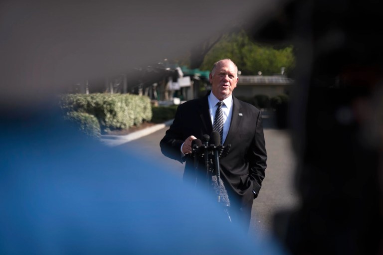 White House defiant on immigration despite slipping polls