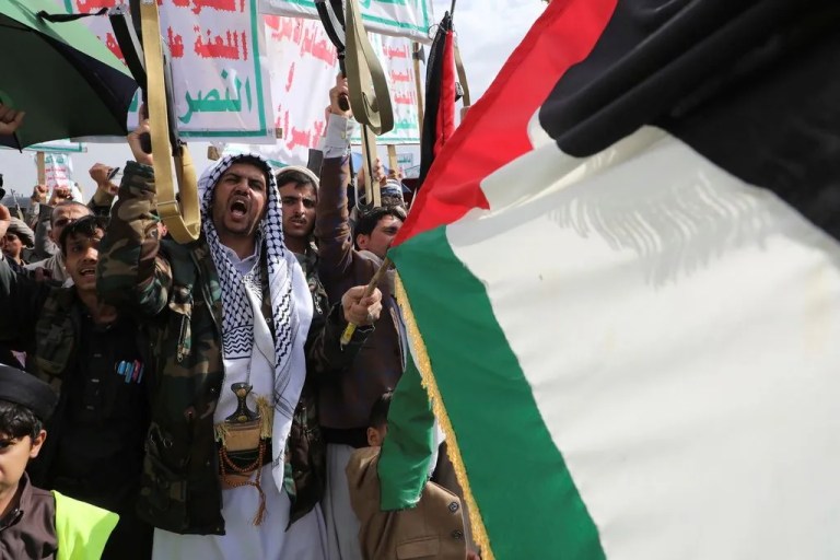 Houthis to attack all ships that work with Israeli ports