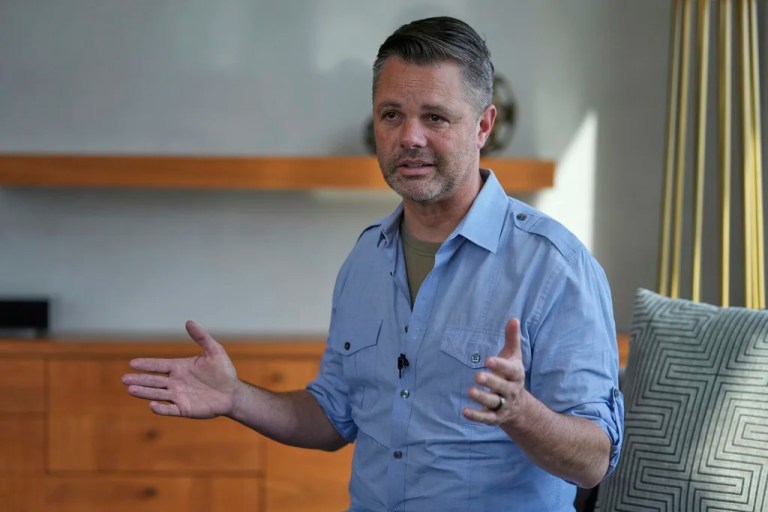 Trump-endorsed Nunn forgoes gubernatorial bid to run for reelection in the House