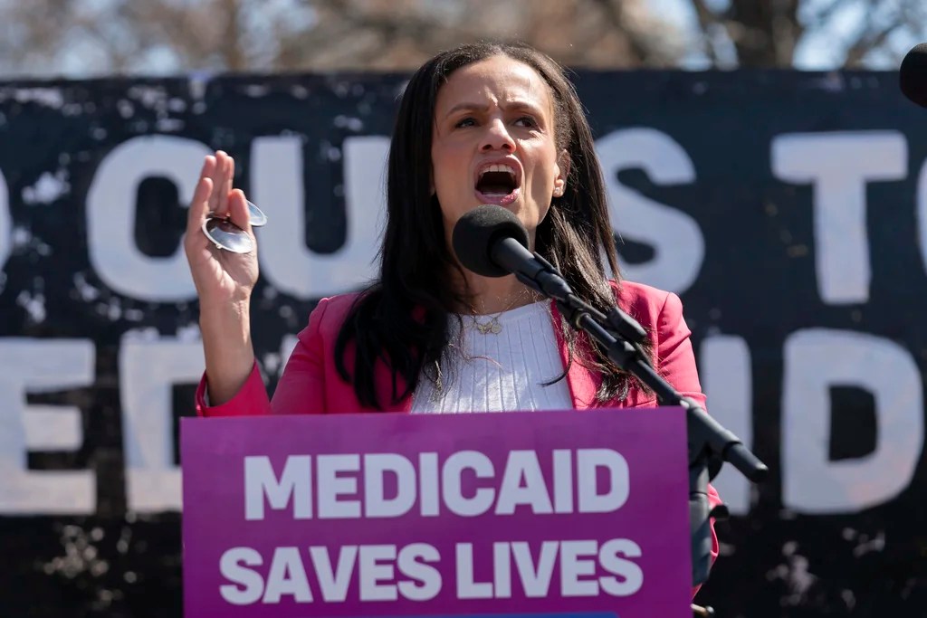Democratic states sue HHS over Medicaid cuts to Planned Parenthood