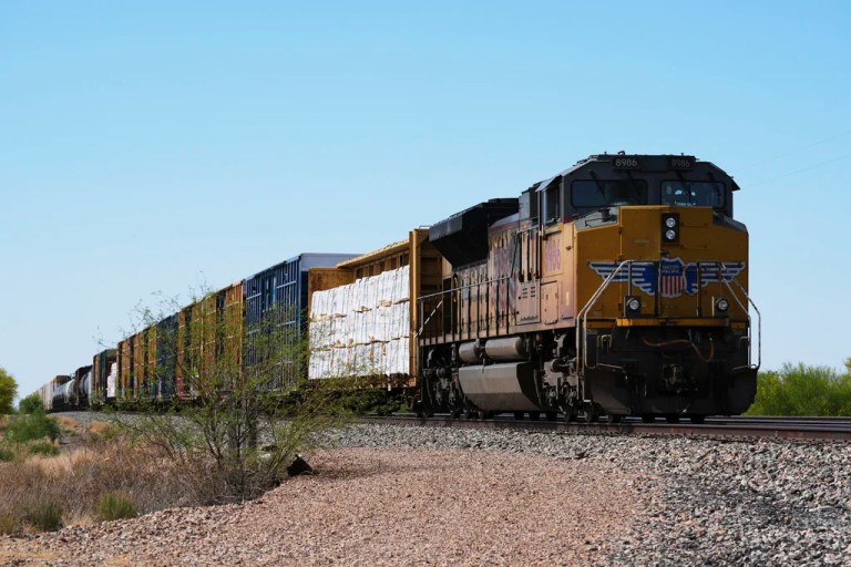 Norfolk Southern and Union Pacific confirm merger talks