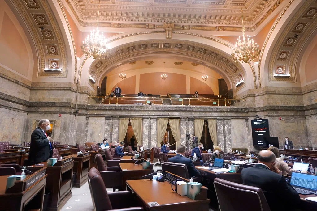 Watchdog org demands WA Legislature hold hearings on two initiatives