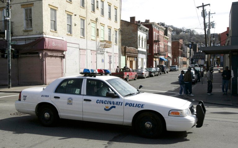 Man charged after being beaten by group in viral Cincinnati street brawl