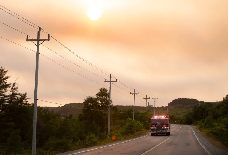 Midwest lawmakers file complaint over smoke from Canadian wildfires