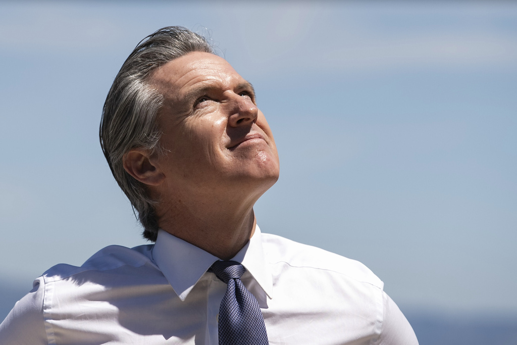 Trump administration mocks Newsom social media strategy in rare official White House meme press statement