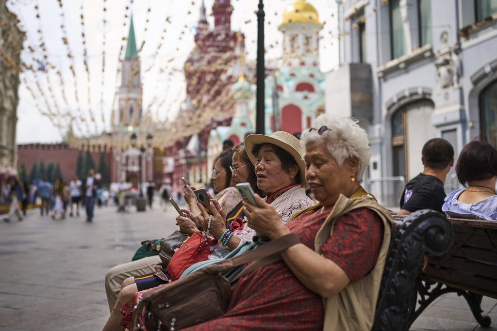 Kremlin-endorsed social app to come preinstalled on all Russian smartphones