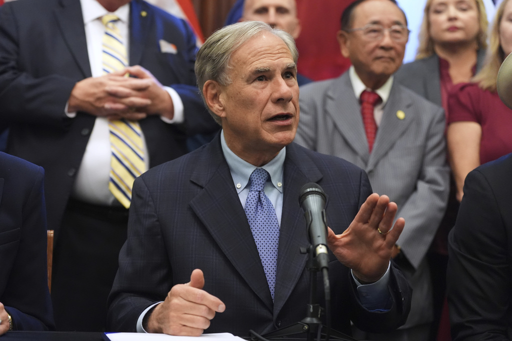 Abbott signs new Texas congressional map into law despite Democratic resistance