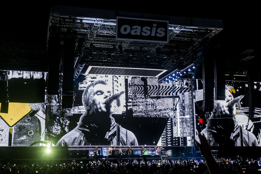 Oasis reunion tour taps into ’90s nostalgia