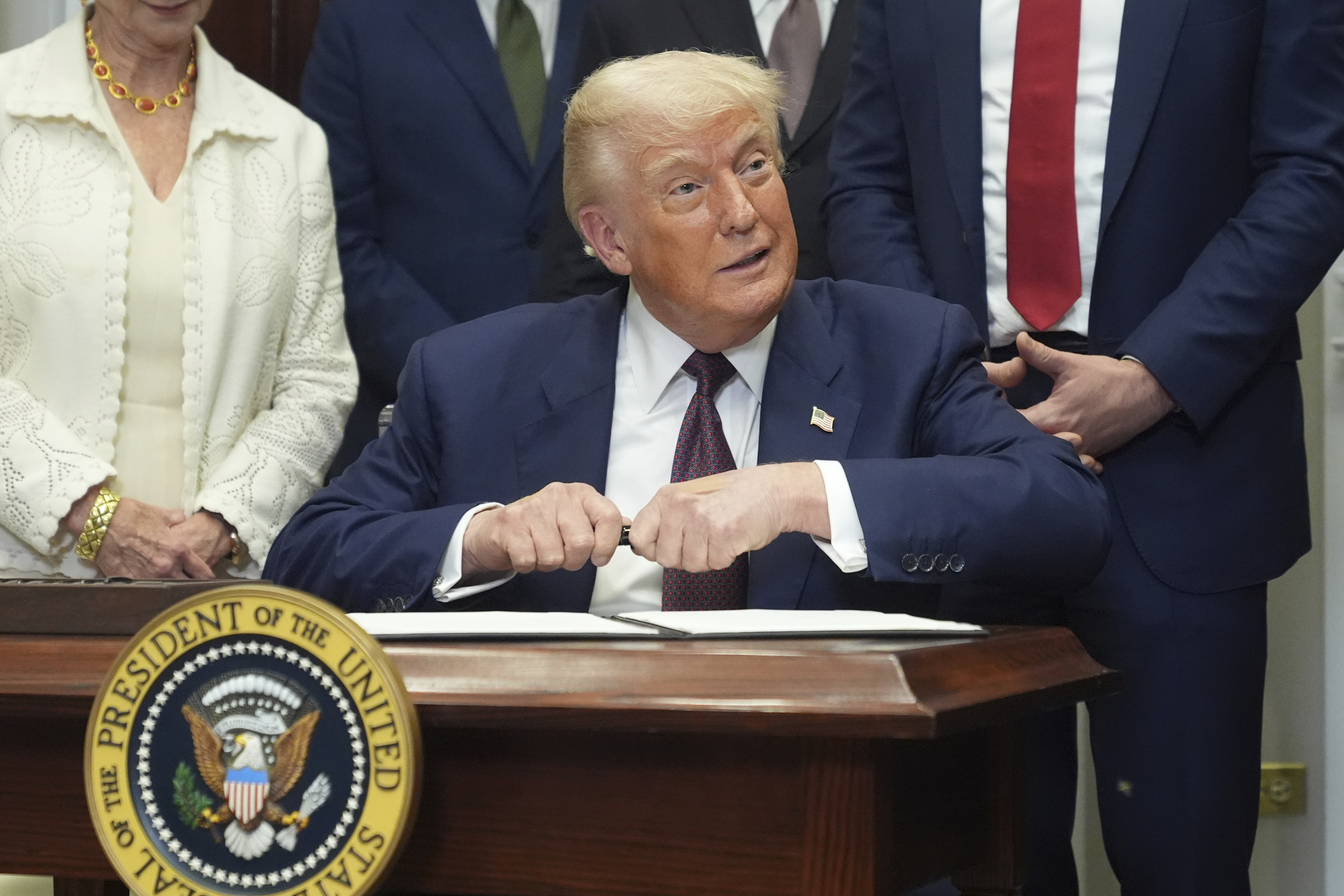 Trump revokes Biden’s swamp-first regulations order