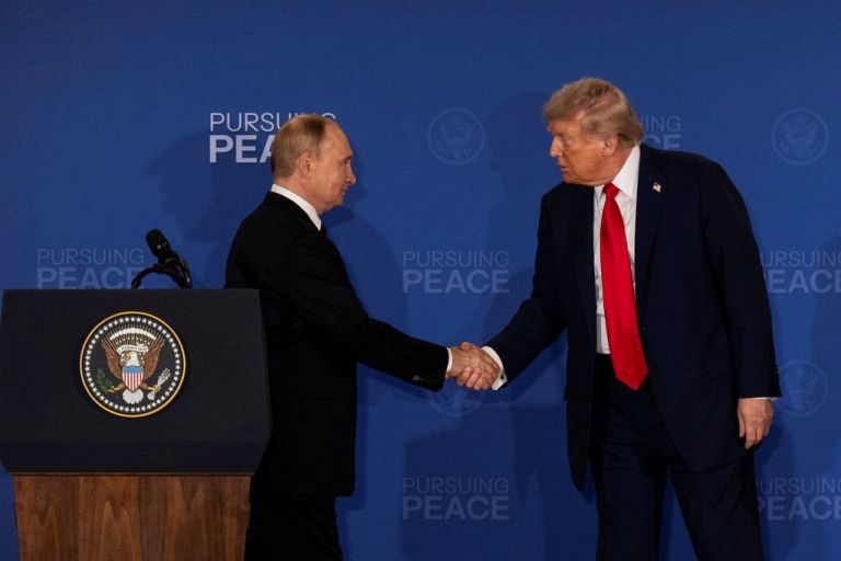 European leaders celebrate Trump-Putin summit as Russian strikes continue