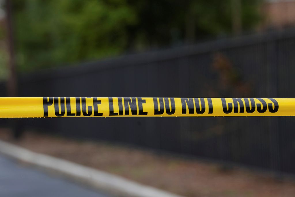 3 killed and 8 injured in North Carolina waterfront bar shooting