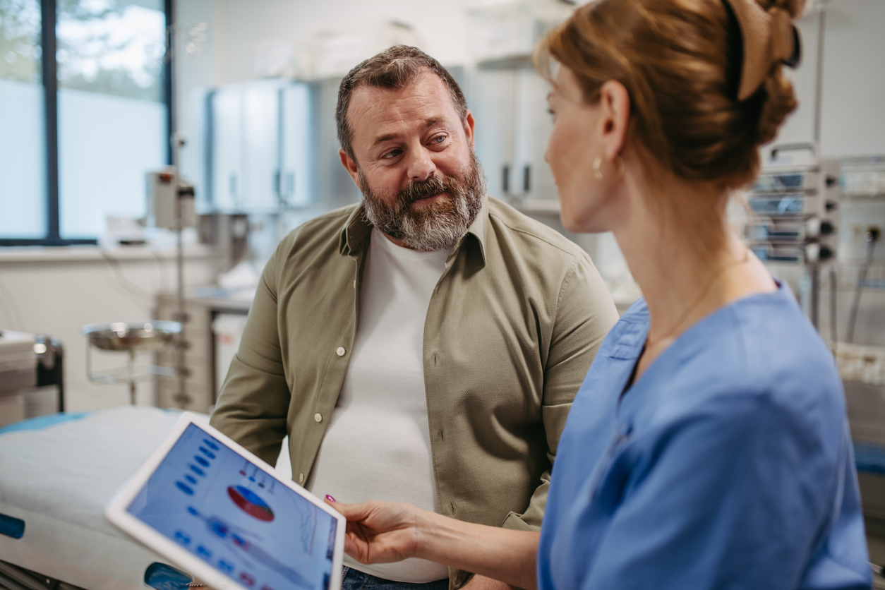 Cardiologists buck CDC by recommending COVID-19 vaccine for people with heart disease