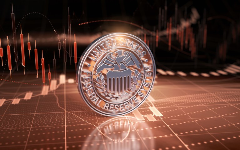 Federal reserve currency interest rates