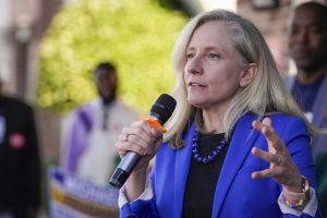 Spanberger relies on out-of-state residents, DC, and the ultra wealthy while outraising Sears