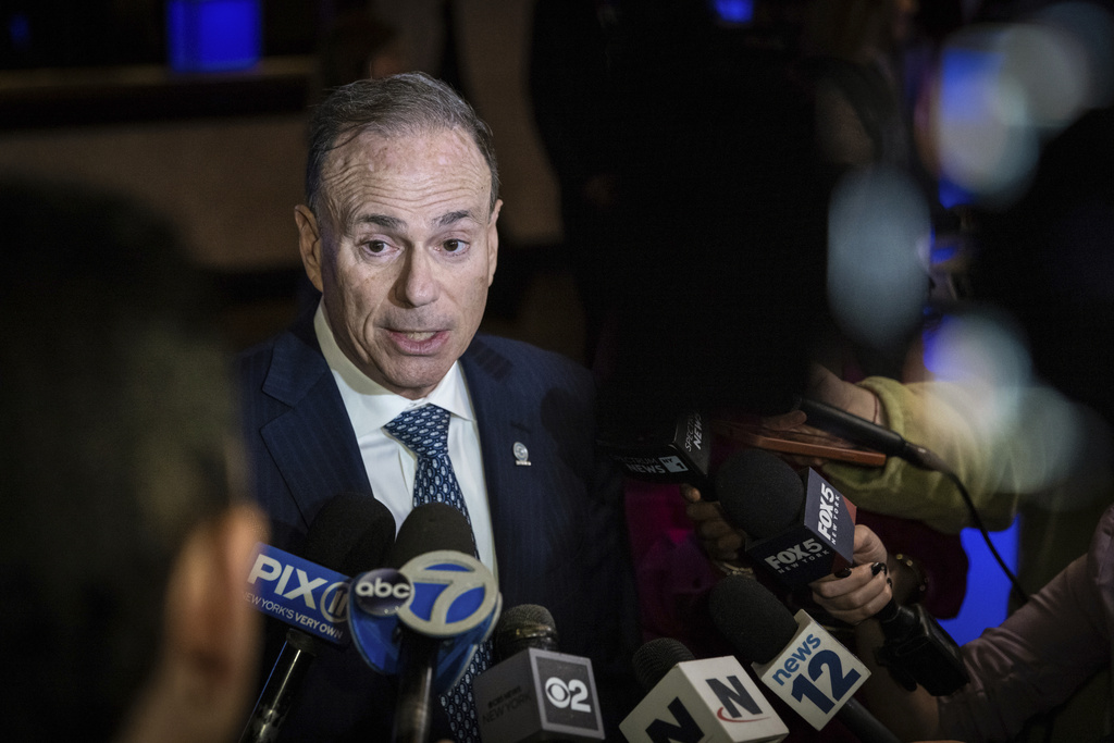 New York Democratic Party chairman breaks with Hochul on Mamdani endorsement