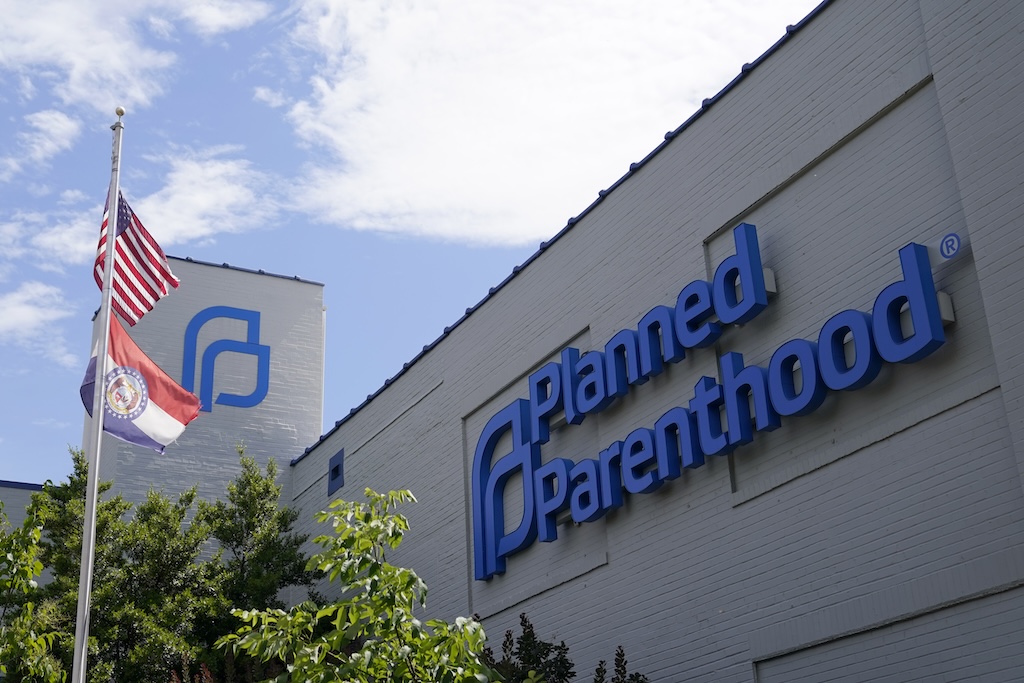 Appeals court lifts block of Planned Parenthood defunding in One Big Beautiful Bill Act