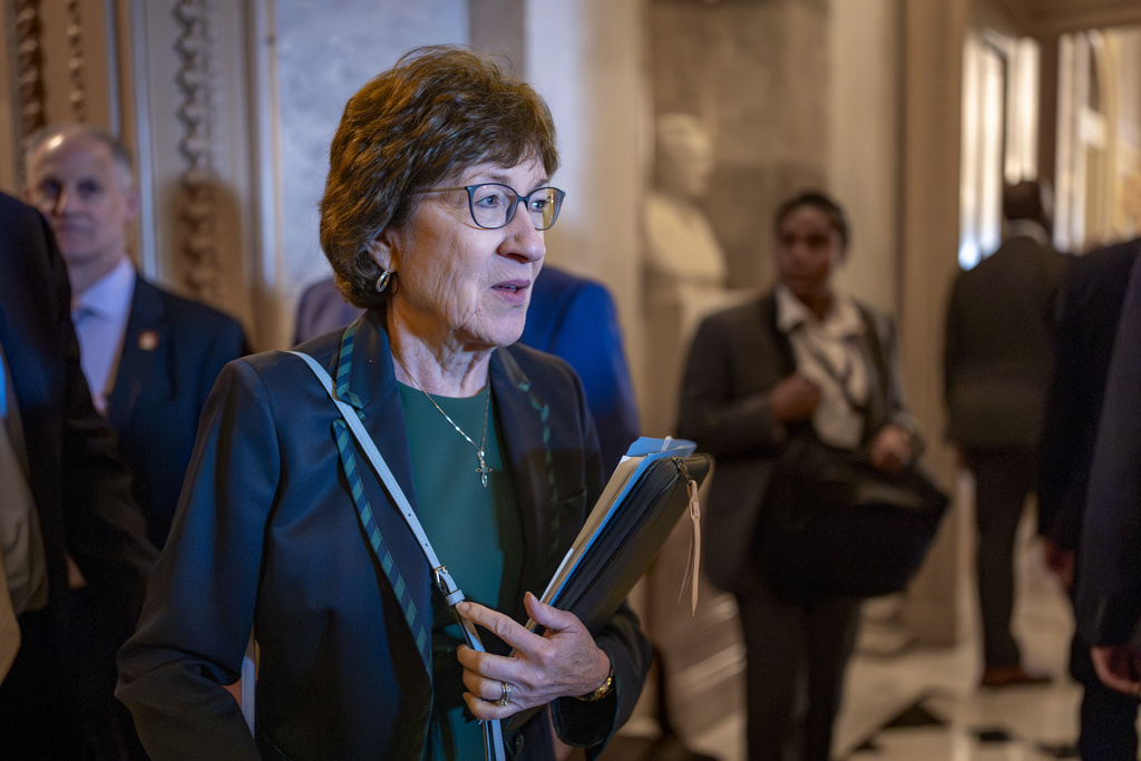 Democrats target Susan Collins over congressional stock trading ban in new ad