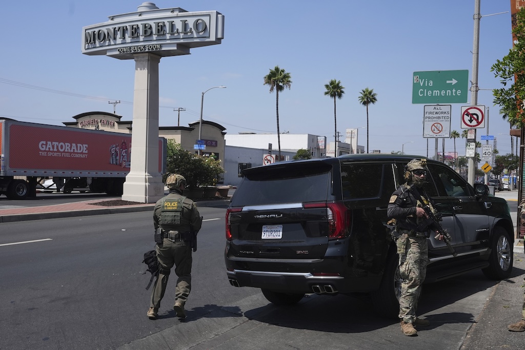 Supreme Court lifts district court’s LA immigration raid restrictions