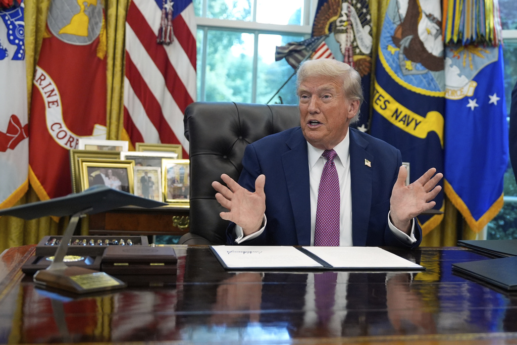Trump says vaccines work ‘pure and simple’