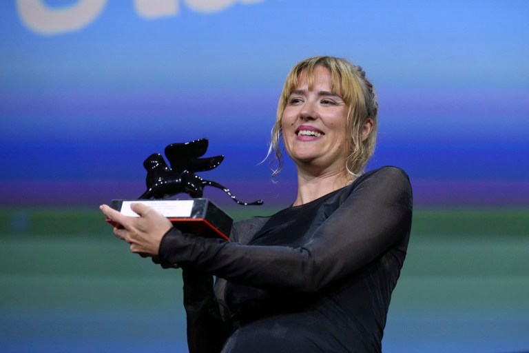 Lovisa Siren accepts the Orizzonti best short film award for 'Utan Kelly' during the awards ceremony of the 82nd edition of the Venice Film Festival in Venice, Italy, on Saturday, Sept. 6, 2025. (Photo by Alessandra Tarantino/Invision/AP)